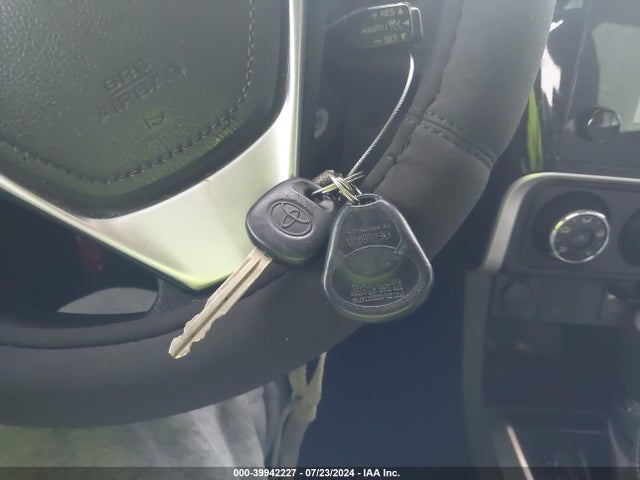 Toyota COROLLA L 2017 5YFBURHE6HP672373 Image 11