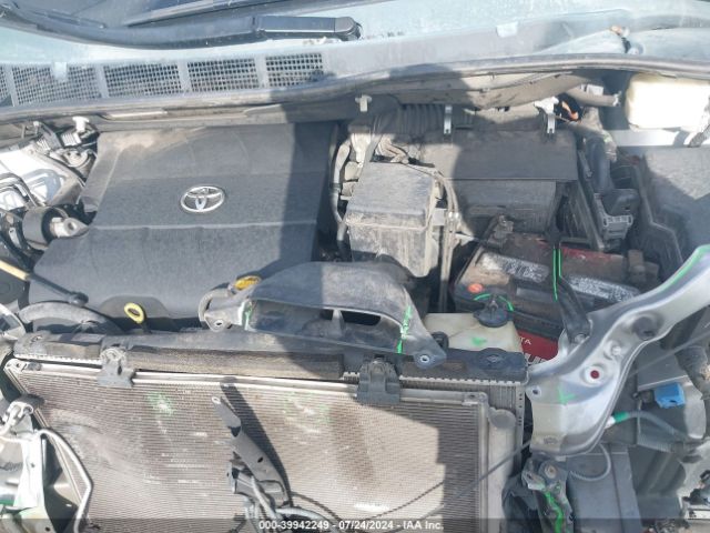 5TDKK3DC8ES448581 Toyota Sienna Le V6 8 Passenger