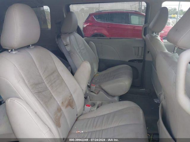 5TDKK3DC8ES448581 Toyota Sienna Le V6 8 Passenger