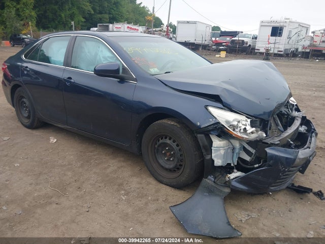 Toyota CAMRY LE 2016 4T4BF1FK1GR558563 main image