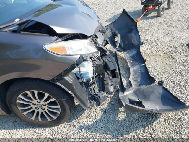 5TDYK3DC4GS715714 Toyota Sienna Xle 8 Passenger