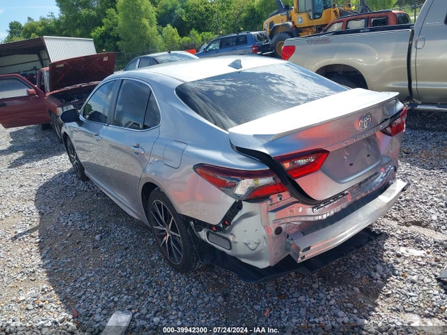 Toyota CAMRY SE 2022 4T1G11AK6NU643434 Image 3