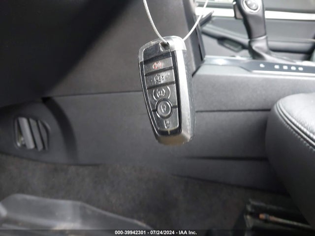 1FM5K8D82JGB43194 Ford EXPLORER XLT