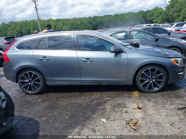 Volvo V60 T5 Platinum 2017 YV140MEM7H1333414 Image 13