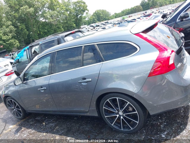 Volvo V60 T5 Platinum 2017 YV140MEM7H1333414 Image 14