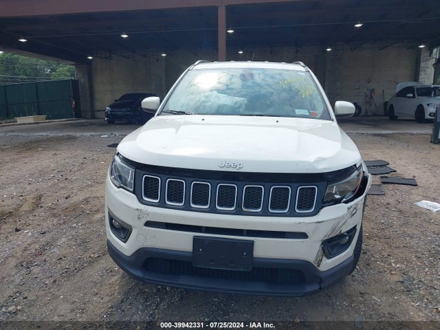 Jeep Compass Latitude 4x4 2019 3C4NJDBB0KT812901 Image 12