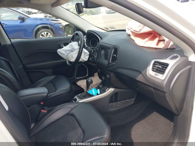 Jeep Compass Latitude 4x4 2019 3C4NJDBB0KT812901 Image 5