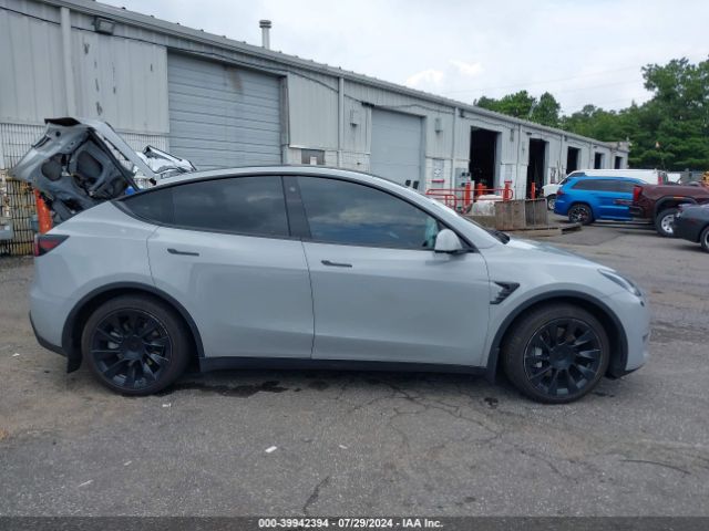 5YJYGAEE2MF245947 Tesla Model Y Long Range Dual Motor All-wheel Drive