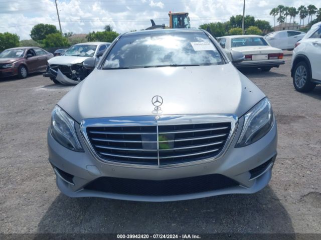 WDDUG8CB3FA162027 Mercedes-Benz S 550