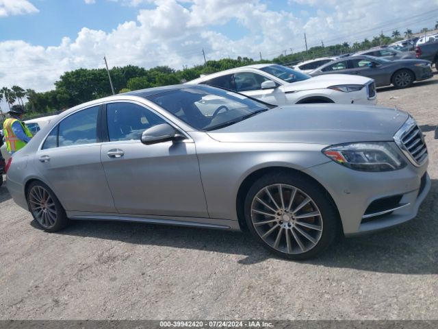 WDDUG8CB3FA162027 Mercedes-Benz S 550