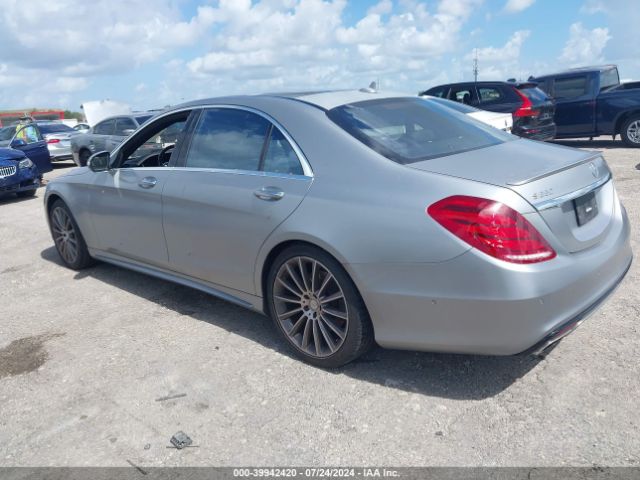 WDDUG8CB3FA162027 Mercedes-Benz S 550
