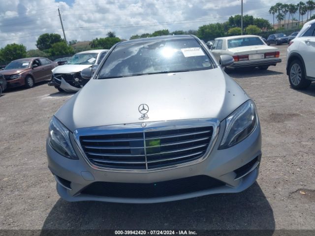 WDDUG8CB3FA162027 Mercedes-Benz S 550