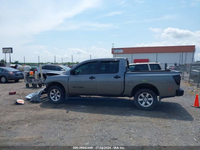 1N6BA0EK3FN511078 Nissan TITAN S