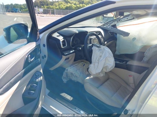 Nissan Maxima Platinum Xtronic Cvt 2023 1N4AA6FV2PC507472 Image 5