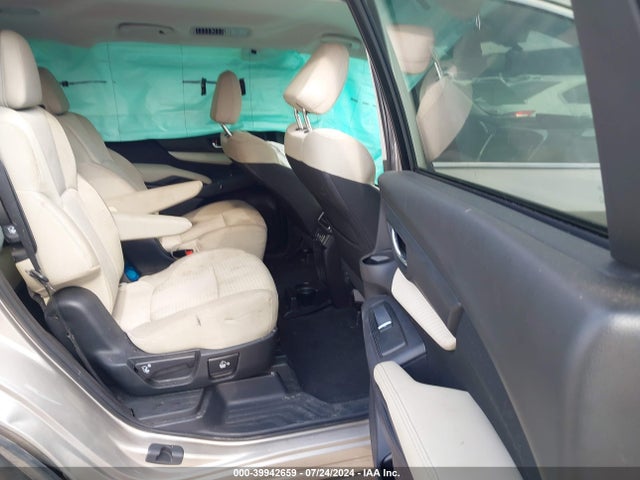 4S4WMAFD3L3429372 Subaru Ascent Premium