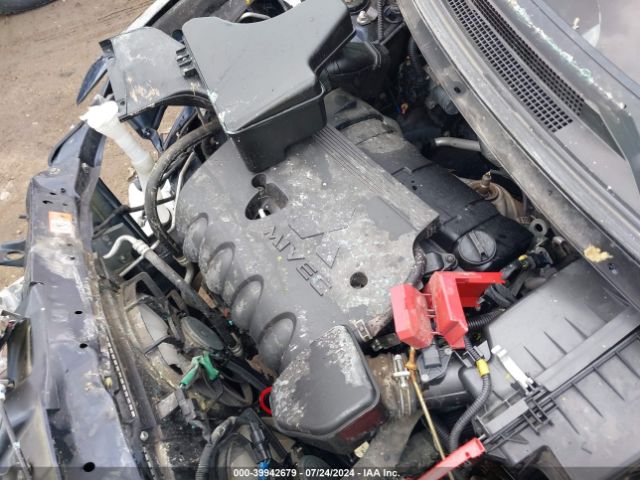 JA4AZ3A39JJ000170 Mitsubishi Outlander Sel