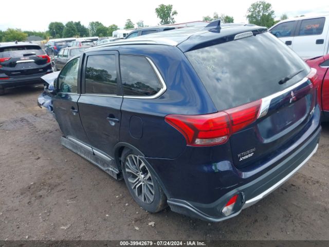 JA4AZ3A39JJ000170 Mitsubishi Outlander Sel