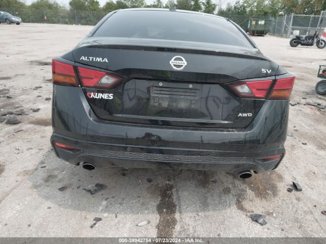 1N4BL4DW0NN377935 Nissan Altima Sv Intelligent Awd