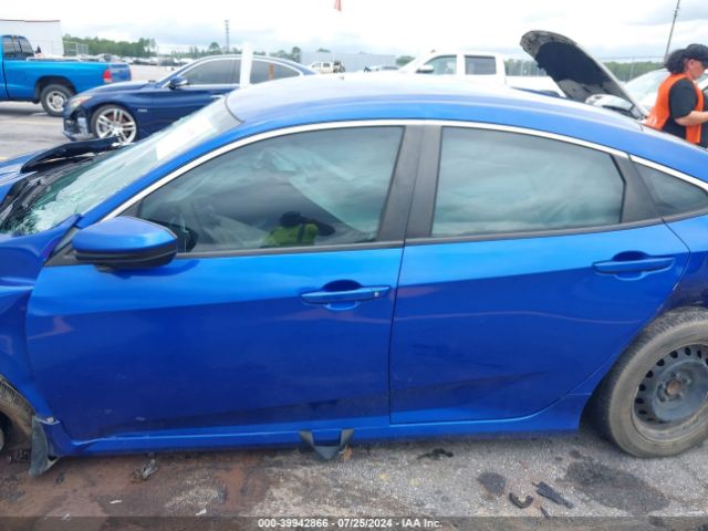 19XFC2F52JE041707 Honda Civic Lx