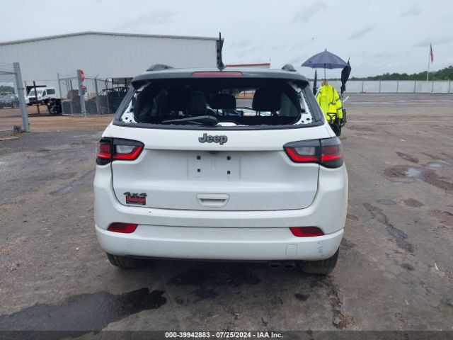 3C4NJDCB1NT203867 Jeep Compass High Altitude 4x4