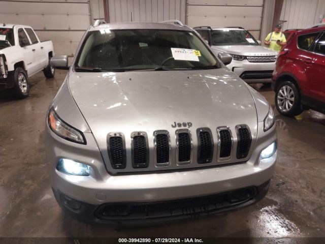 1C4PJMDS2HW513421 Jeep Cherokee Limited 4x4