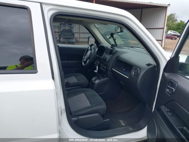 1C4NJRBB7FD206908 Jeep Patriot Altitude Edition