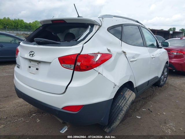 Hyundai TUCSON SE 2014 KM8JU3AG4EU915855 Image 4