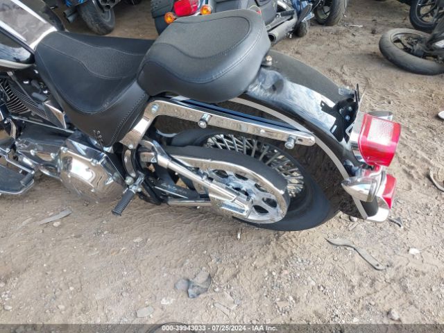 2003 HARLEY-DAVIDSON FLSTCI 1HD1BWB143Y067762 Photo 2