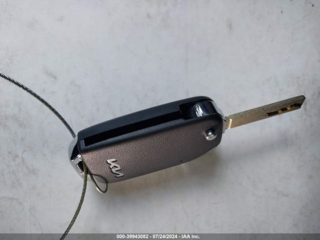 KNDJ23AU4R7918565 KIA SOUL LX