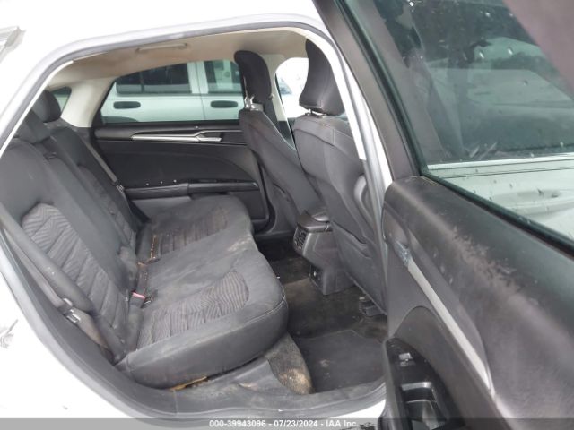 3FA6P0H79GR149580 Ford FUSION SE