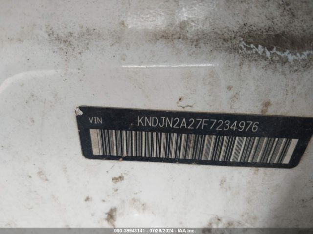 KNDJN2A27F7234976 KIA Soul