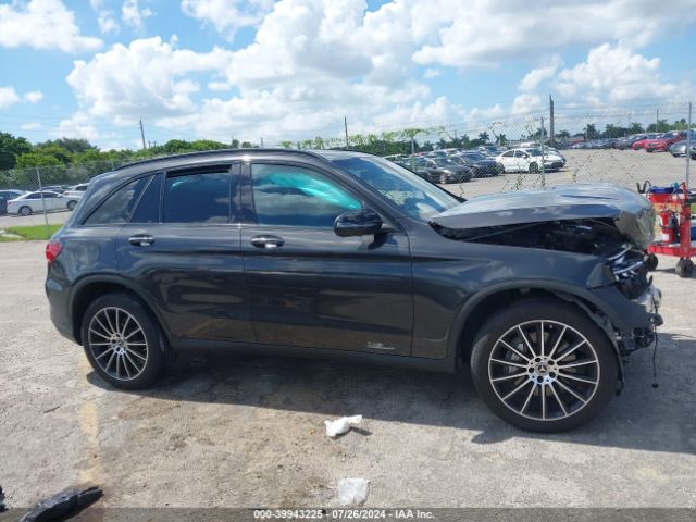 W1N0G8DB9NV347318 Mercedes-Benz Glc 300 Suv