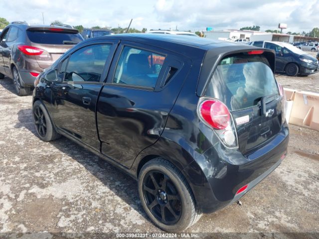 KL8CB6S92FC747993 Chevrolet Spark Ls Cvt