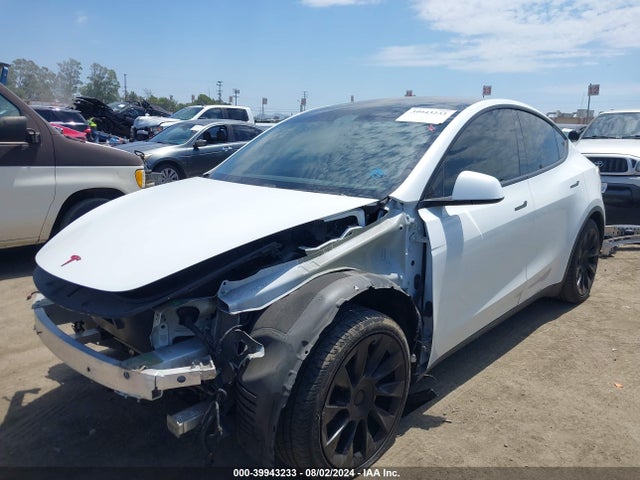 2020 TESLA MODEL Y 5YJYGDEE4LF029811 Photo 1