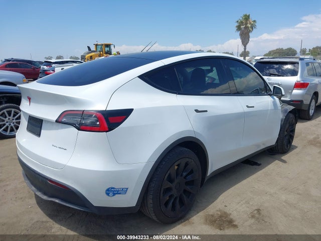 2020 TESLA MODEL Y 5YJYGDEE4LF029811 Photo 3