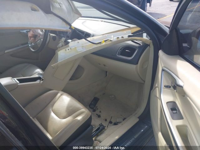 YV1612TK3F1362773 Volvo S60 T5 Premier