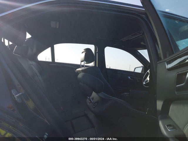 WDDHF5KB7GB226943 Mercedes-Benz E 350