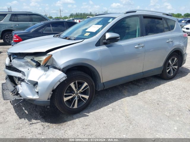 2T3WFREVXHW375015 Toyota Rav4 Xle