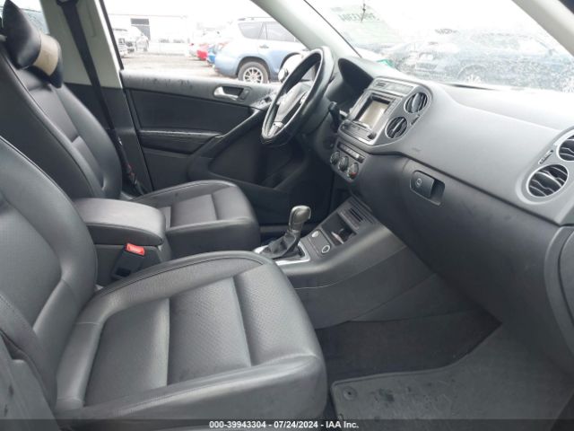WVGBV7AX0GW612748 Volkswagen TIGUAN S