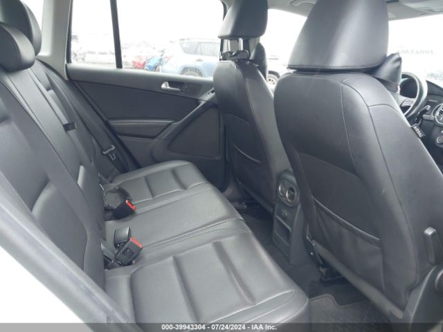 WVGBV7AX0GW612748 Volkswagen TIGUAN S