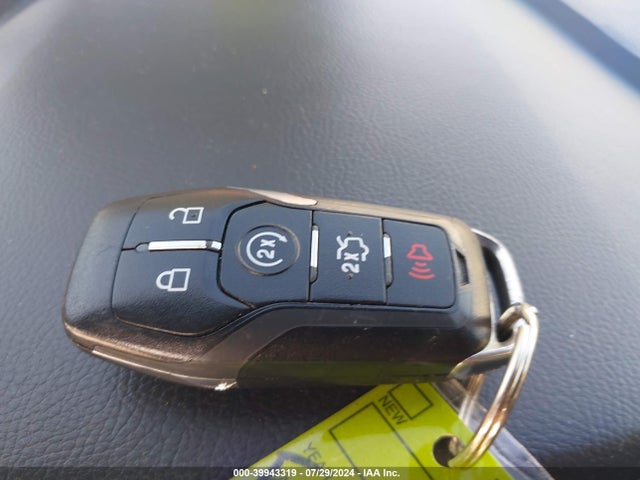 Ford Fusion Titanium 2016 3FA6P0K99GR224174 Image 11