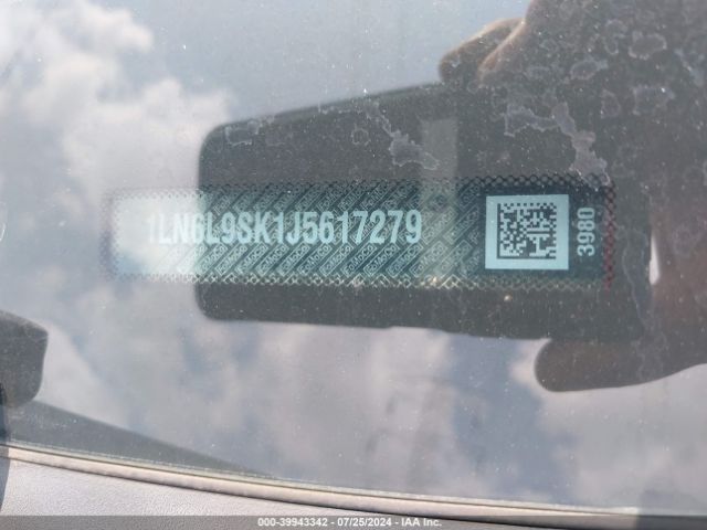1LN6L9SK1J5617279 Lincoln Continental Select
