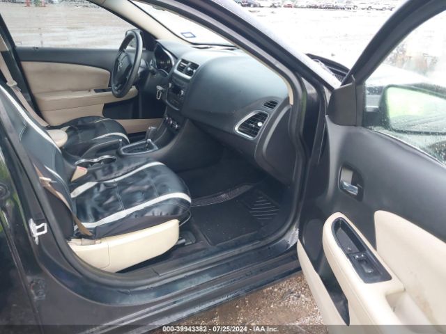1C3CDZAB0EN115752 Dodge AVENGER SE