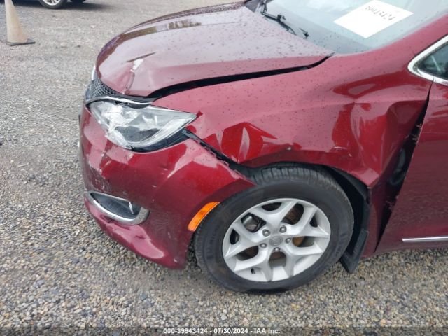 2C4RC1EGXJR236219 Chrysler Pacifica Touring L Plus