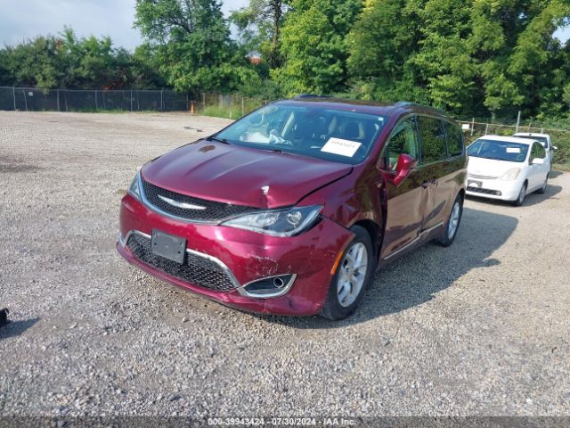 2C4RC1EGXJR236219 Chrysler Pacifica Touring L Plus
