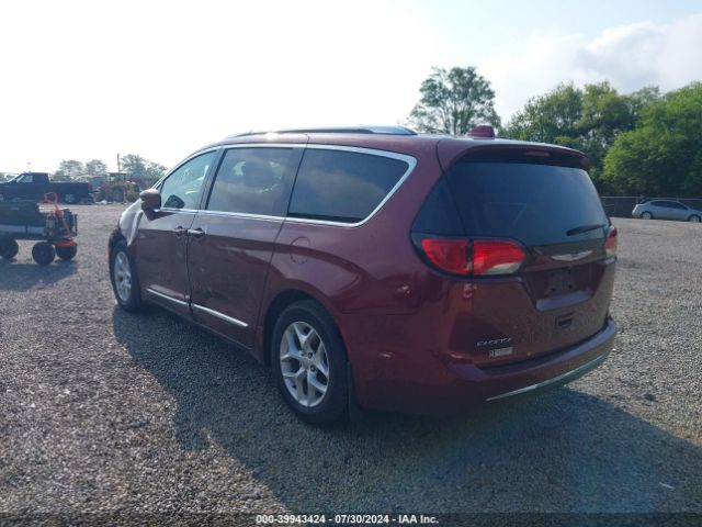 2C4RC1EGXJR236219 Chrysler Pacifica Touring L Plus