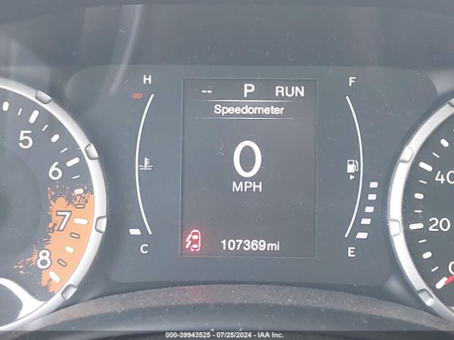 ZACCJABB6JPG65379 Jeep Renegade Latitude Fwd