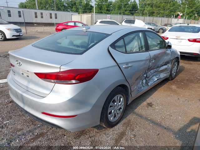Hyundai ELANTRA SE 2017 KMHD74LF4HU077121 Image 4