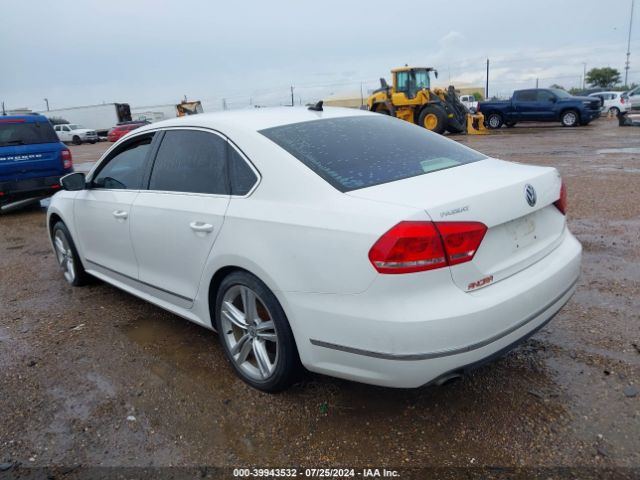 1VWCS7A33FC089267 Volkswagen Passat 1.8t Sel Premium