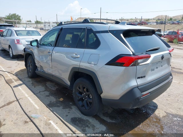 Toyota RAV4 LE 2021 2T3H1RFV2MW165301 Image 3